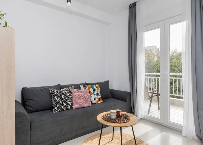 Ms Homes 1 * Peraía